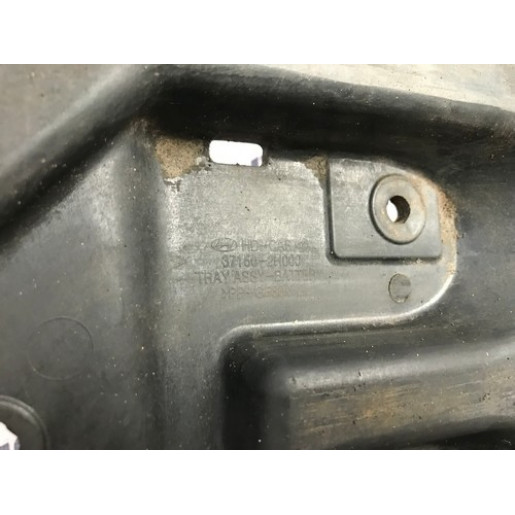  Поддон аккумулятора Hyundai i30 2007-2012 371502H000